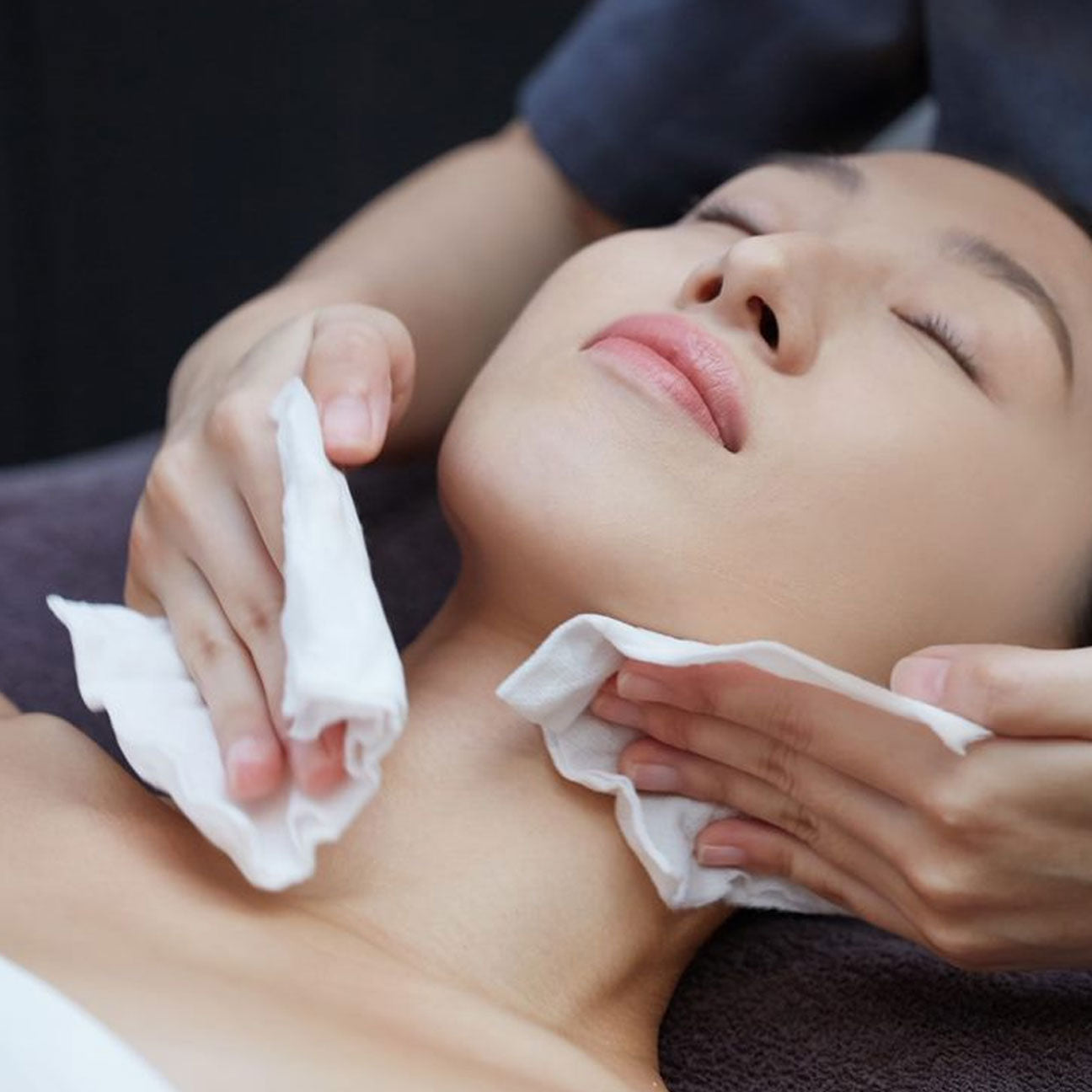 Director's Precision Facial Director's Precision Facial